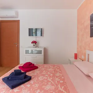  Appartement Valery House